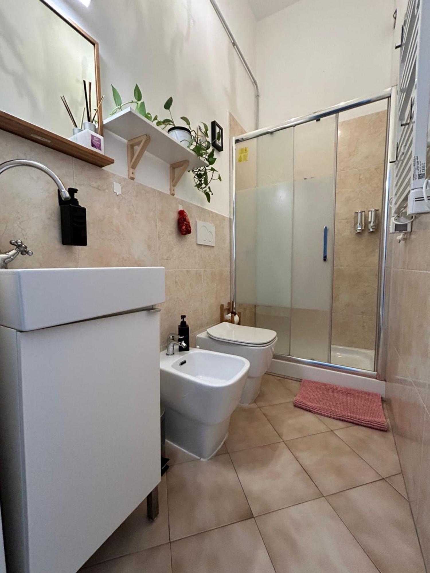 Bed and Breakfast La Magnolia Ліворно Екстер'єр фото