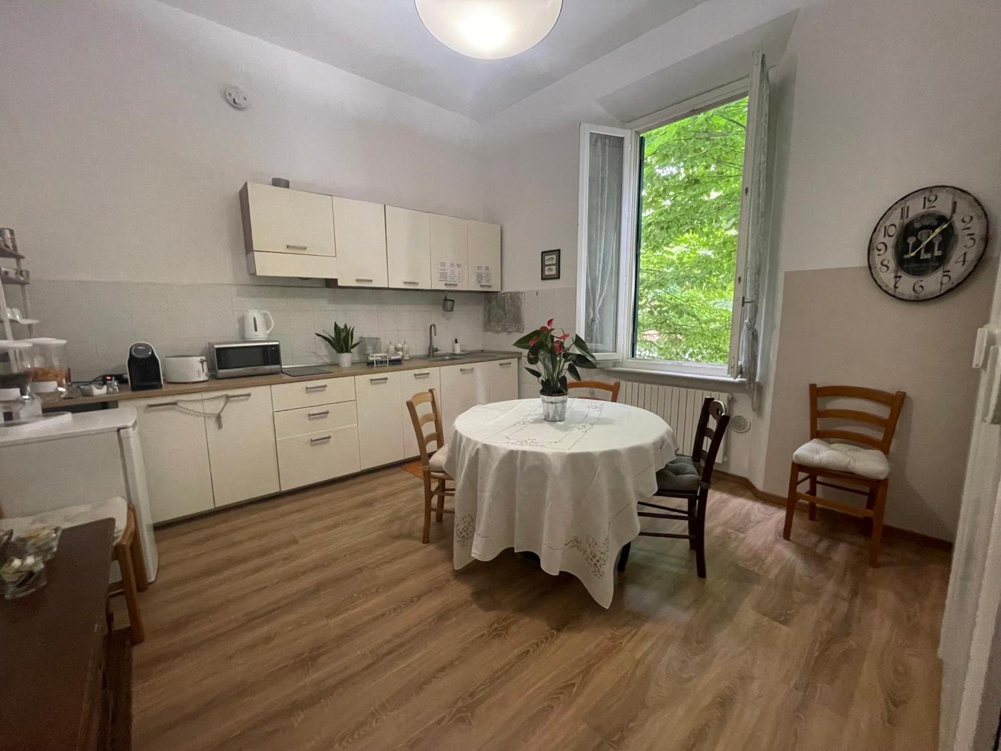 Bed and Breakfast La Magnolia Ліворно Екстер'єр фото